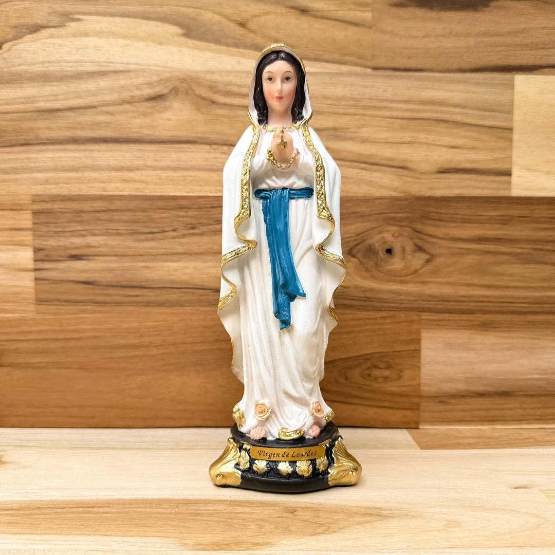 Estatua de la Virgen de Lourdes 19cm – VII Sacramentos Colombia
