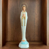 Estatua de la Virgen María, Reina de la Paz 50cm – VII Sacramentos Colombia
