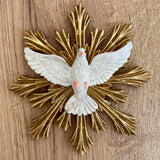 Placa de Pared del Espíritu Santo – Resina 19 cm – VII Sacramentos Colombia