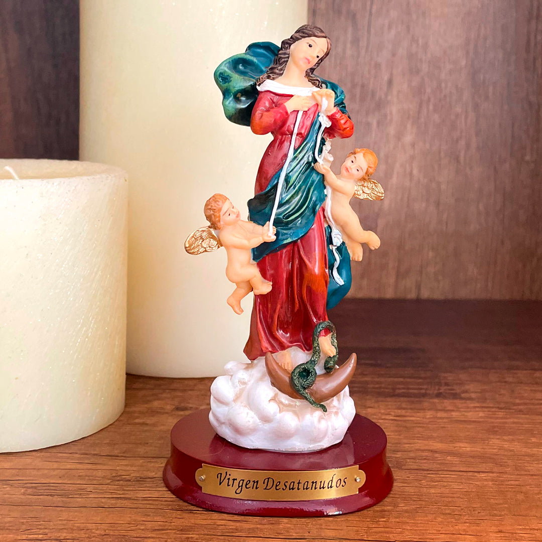 Estatua de la Virgen Desatanudos 12.5cm – VII Sacramentos Colombia