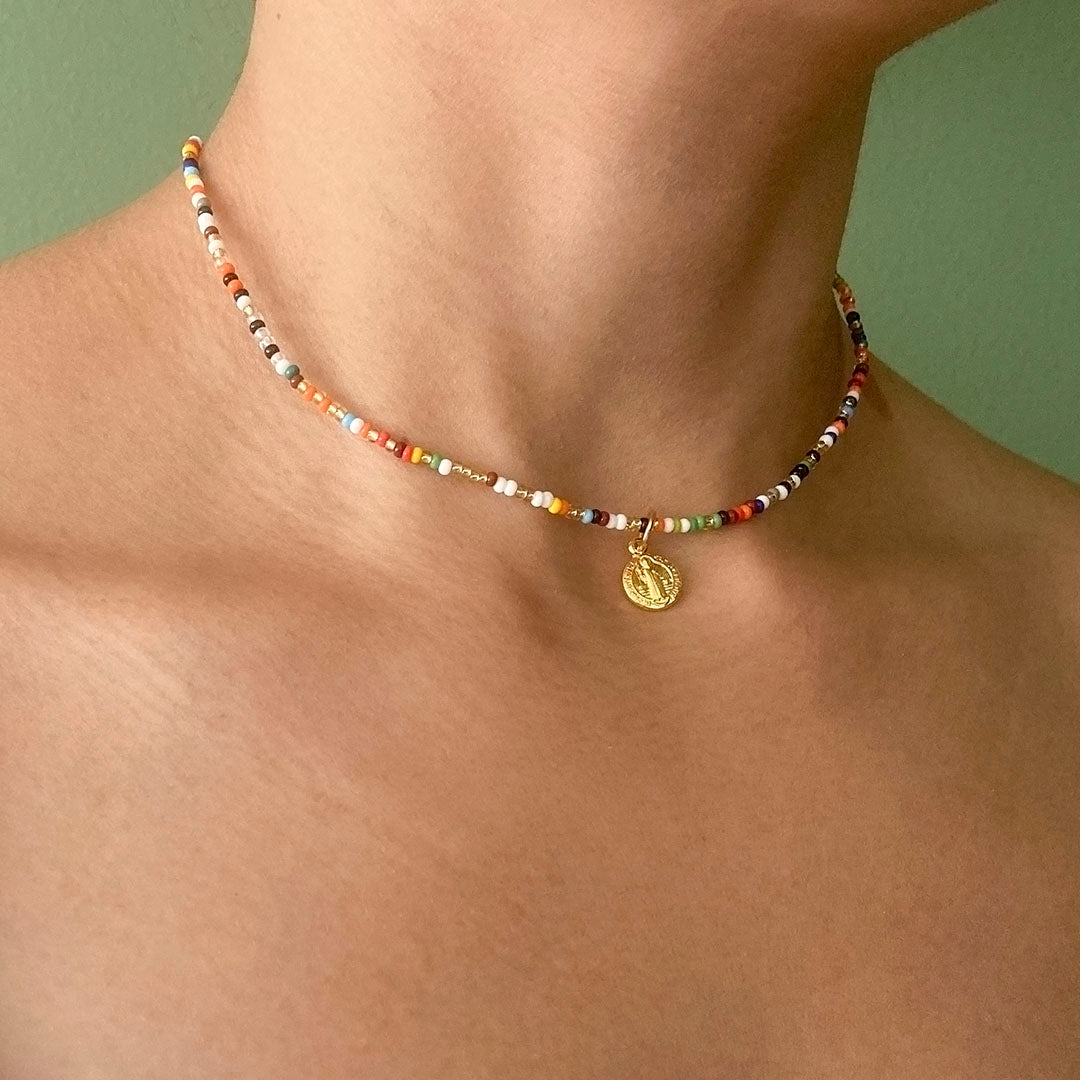 Collar de Mostacilla en Colores – VII Sacramentos Colombia