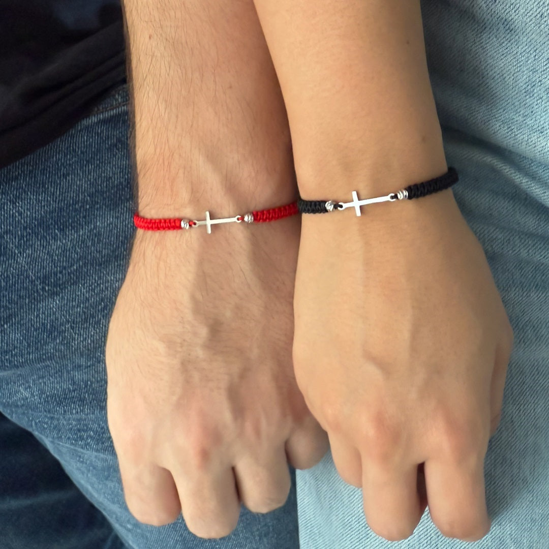 Pulsera Cruz Acero Pequeña Plateada – VII Sacramentos Colombia