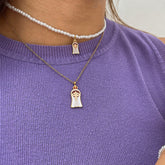 Cadena en Acero Dorado con Virgen Niña – VII Sacramentos Colombia