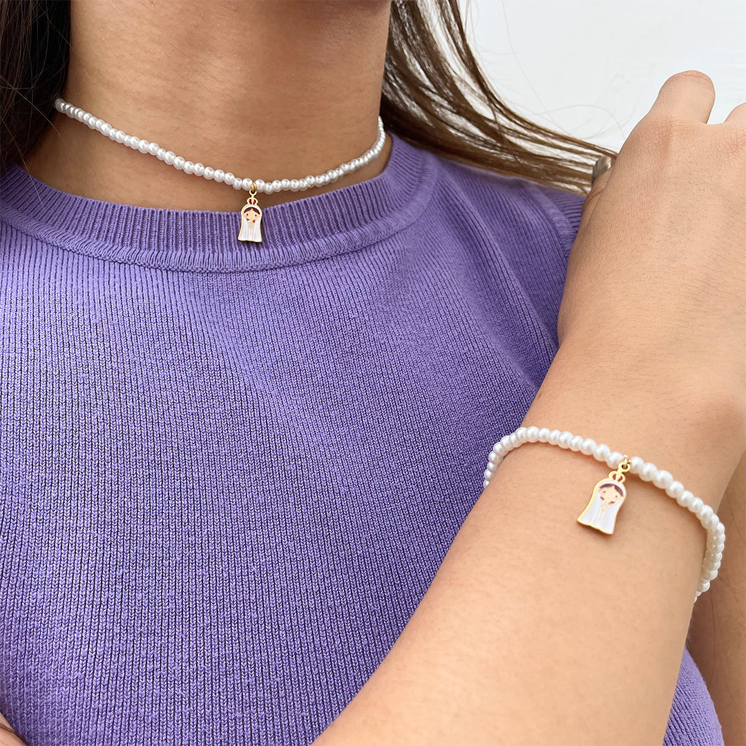 Collar y Pulsera de Perla Blanca Virgen Niña – VII Sacramentos Colombia