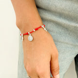 Pulsera de Hilo con 5 Medallas de Plata 925 – San Benito, Cruz y Virgen Milagrosa