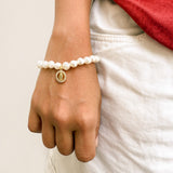 Pulsera Perlas en Forma de Rosas con Medalla de la Virgen
