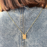 Escapulario en Oro Laminado Grande – Virgen del Carmen y Sagrado Corazón