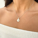 Cadena en Plata con Medalla del Espiritu Santo en Detalle Dorado - VII Sacramentos