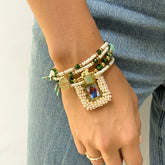 Pulsera Escapulario Verde Menta con Mostacillas y Dijes de Fé - VII Sacramentos Colombia