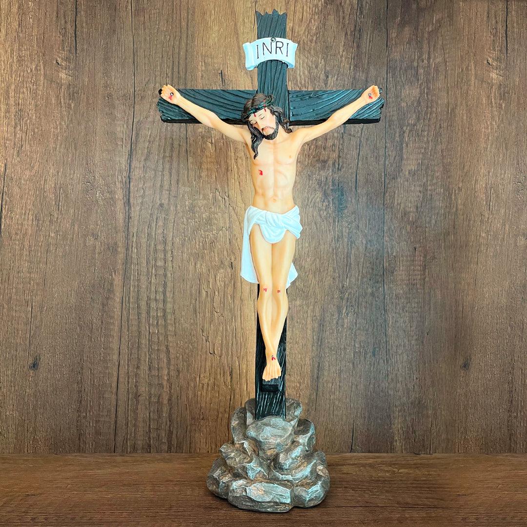 Estatua de Jesús Crucificado con Base 40cm – VII Sacramentos Colombia