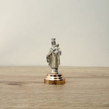Estatua de la Virgen del Carmen en metal – figura religiosa católica para altar o decoración