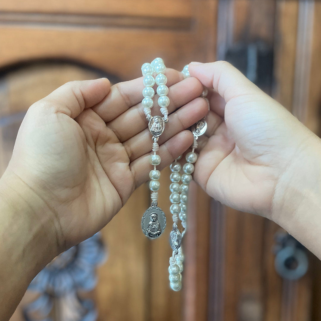 Rosario de Hilo de los Dolores de la Virgen – VII Sacramentos Colombia