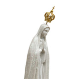 Estatua de la Virgen de Fátima Simple con Manto Escarchado - 28 cm (11”) – VII Sacramentos Colombia