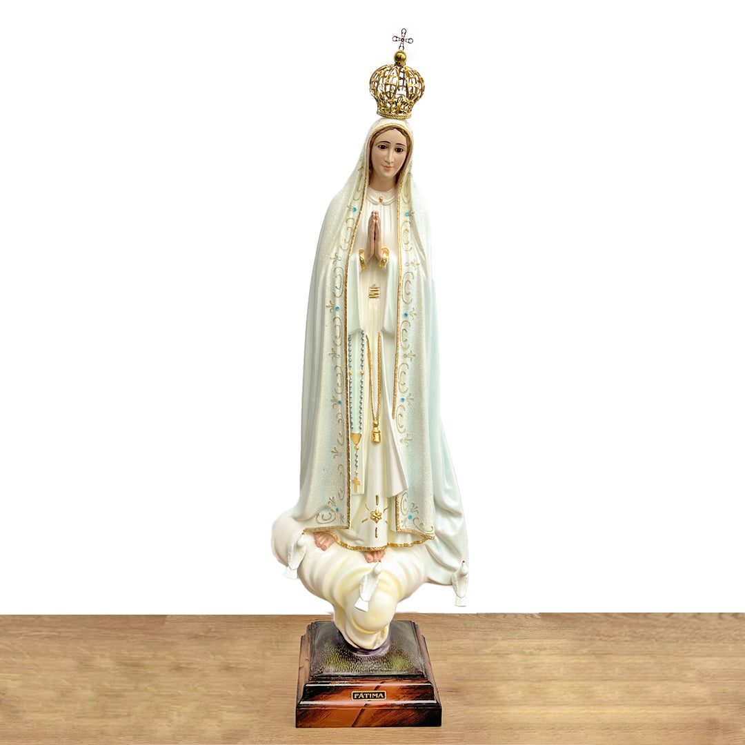 Estatua de la Virgen de Fátima con Manto en Tono Blanco y Detalles Escarchados - 77 cm (30.3”) – VII Sacramentos Colombia