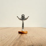 Cristo de la Santísima Trinidad sobre Base de Madera de Olivo – VII Sacramentos Colombia