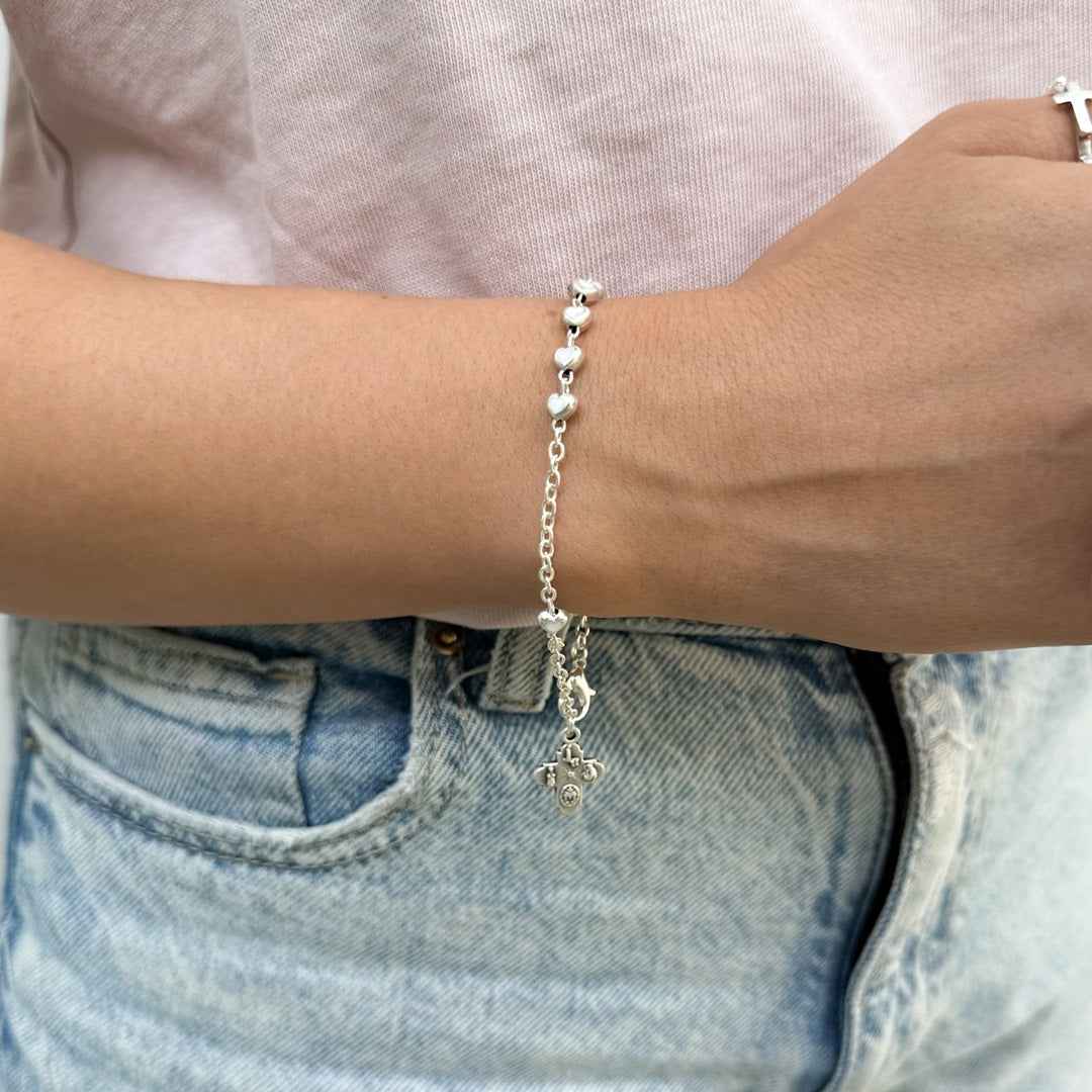 Pulsera Denario Corazones Resinados Blanco – VII Sacramentos Colombia