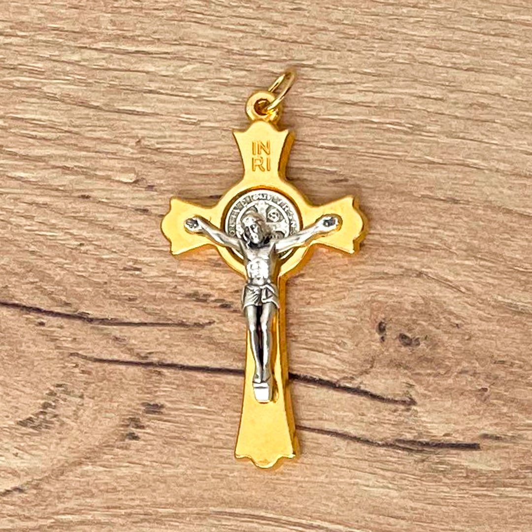 Cristo de San Benito Italiano en Zamak Dorado – VII Sacramentos Colombia