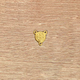 Crucero de San Benito Dorada 1cm – VII Sacramentos Colombia