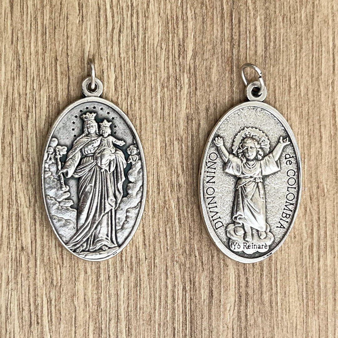Medalla Italiana Ovalada Virgen Maria Auxiliadora y Divino Niño 4.5cm – VII Sacramentos Colombia
