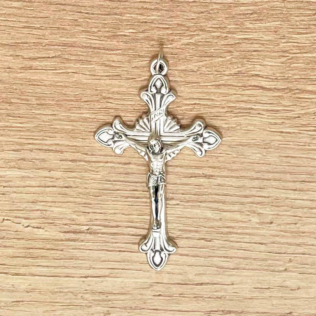 Cristo o Cruz en Zamak – VII Sacramentos Colombia