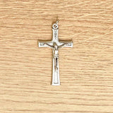 Cristo o Cruz en Zamak Sencilla – VII Sacramentos Colombia
