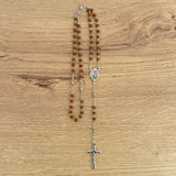 Rosario Italiano en Cadena Zamak con Cuentas de Madera Clara – VII Sacramentos Colombia