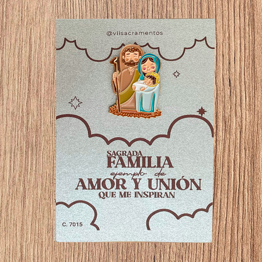 Pin metálico de la Sagrada Familia – diseño moderno e infantil en estilo católico