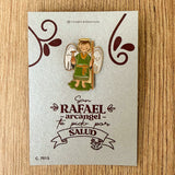 Pin metálico del Arcángel Rafael – diseño moderno e infantil en estilo católico