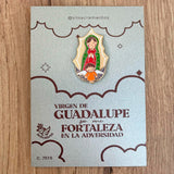 Pin metálico de la Virgen de Guadalupe – diseño moderno e infantil en estilo católico