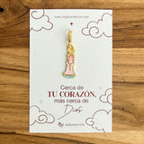 Dije Charm Virgen Niña María - Personaliza tu Fe
