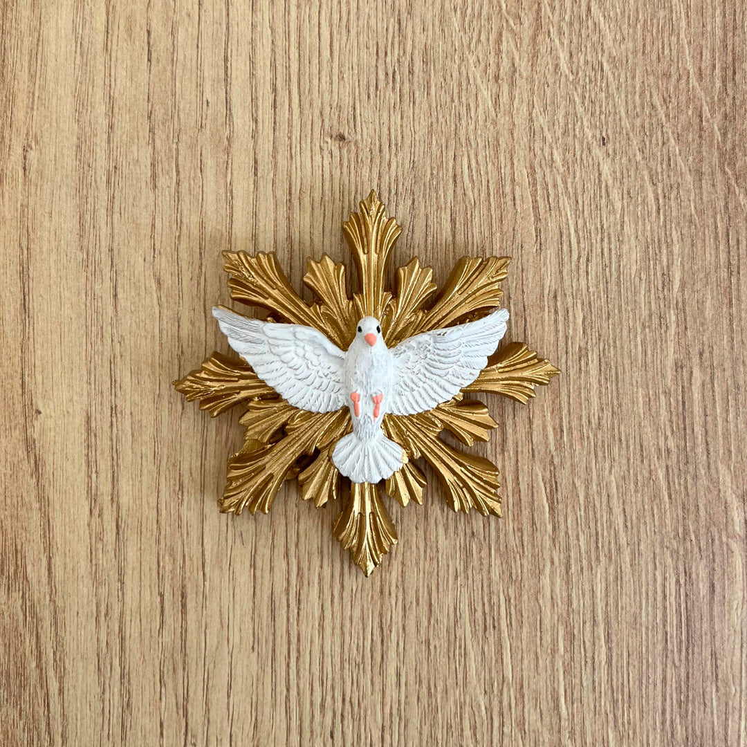 Placa de Pared del Espíritu Santo – Resina 7.5 cm