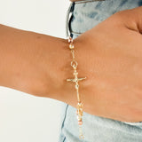 Pulsera Denario Tres Oros con Virgen Guadalupe Engastada  y Cristo – VII Sacramentos Colombia