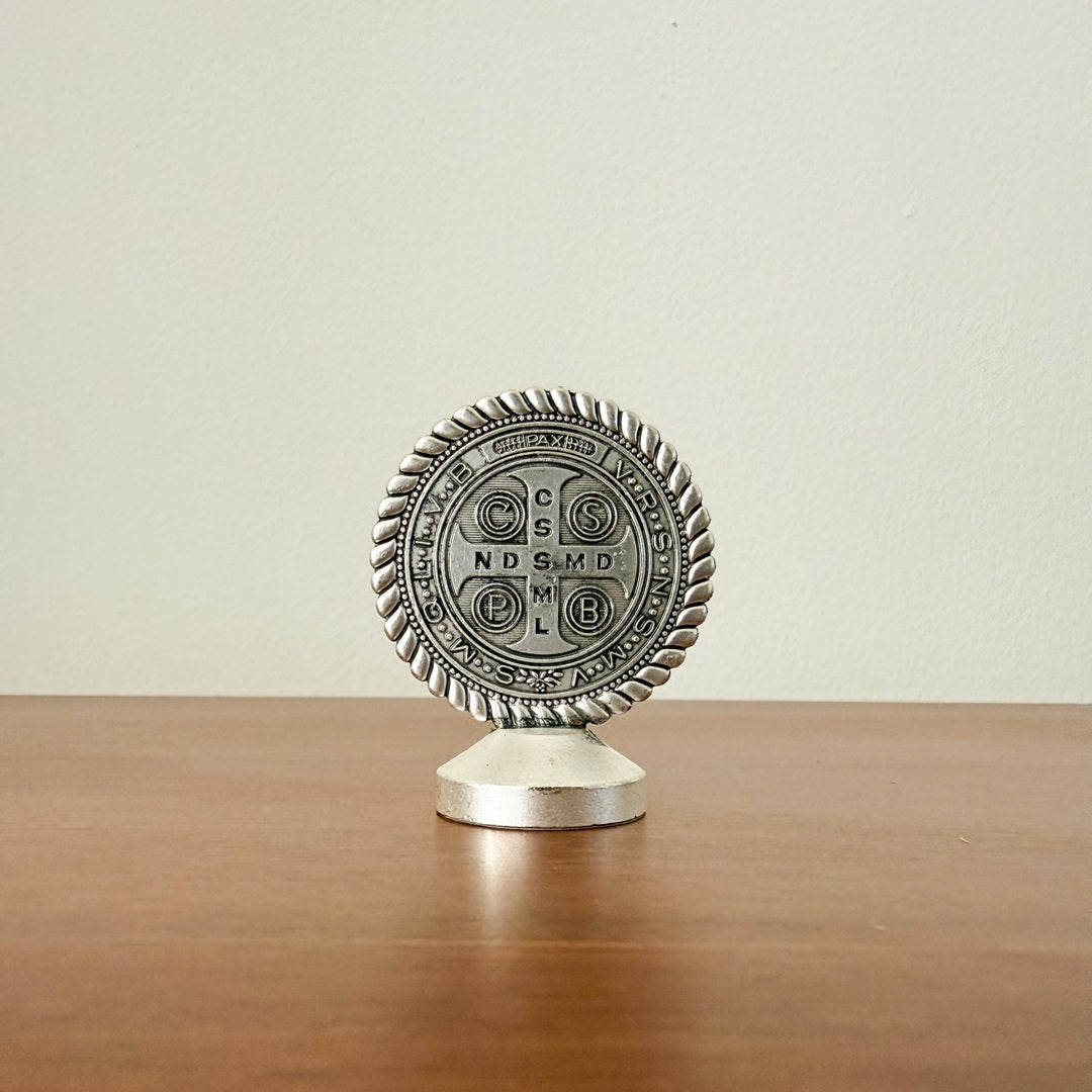 Medalla de San Benito con Base – VII Sacramentos Colombia