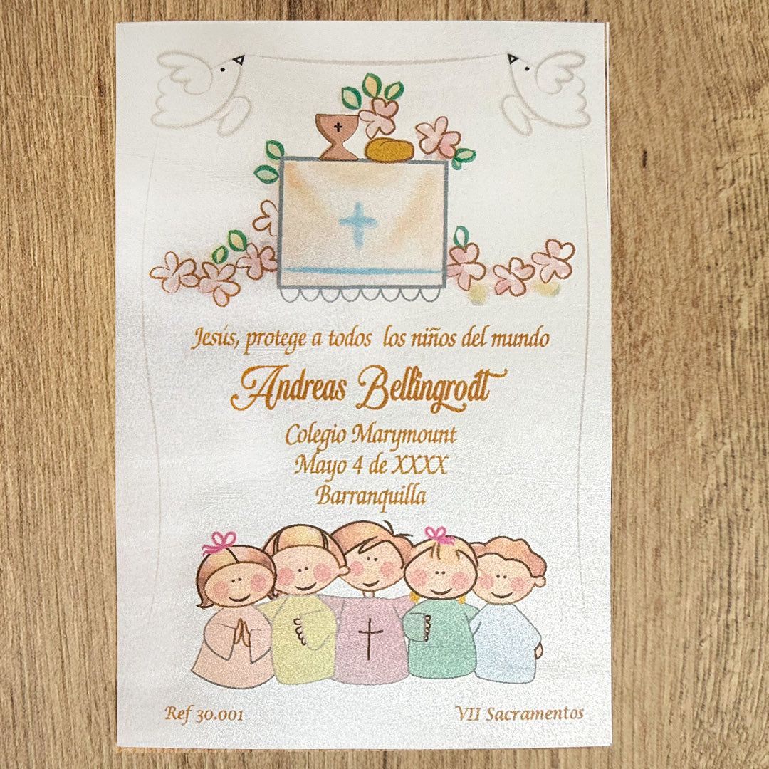 Paquete de 12 Estampas para Primera Comunión Niños en el Altar – VII Sacramentos Colombia