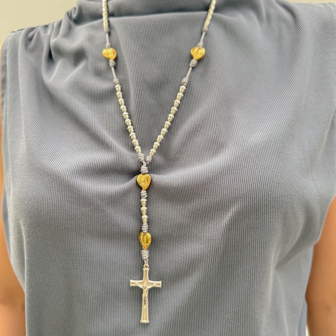 Rosario de Grano de Nuez en Hilo – VII Sacramentos Colombia