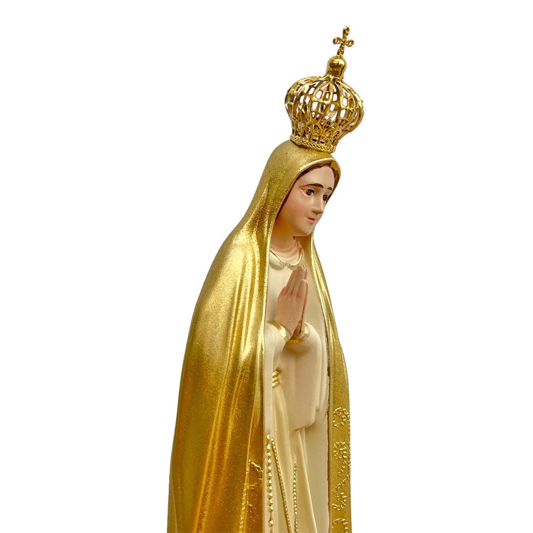 Estatua de la Virgen de Fátima con Manto Dorado - 28 cm (11”)