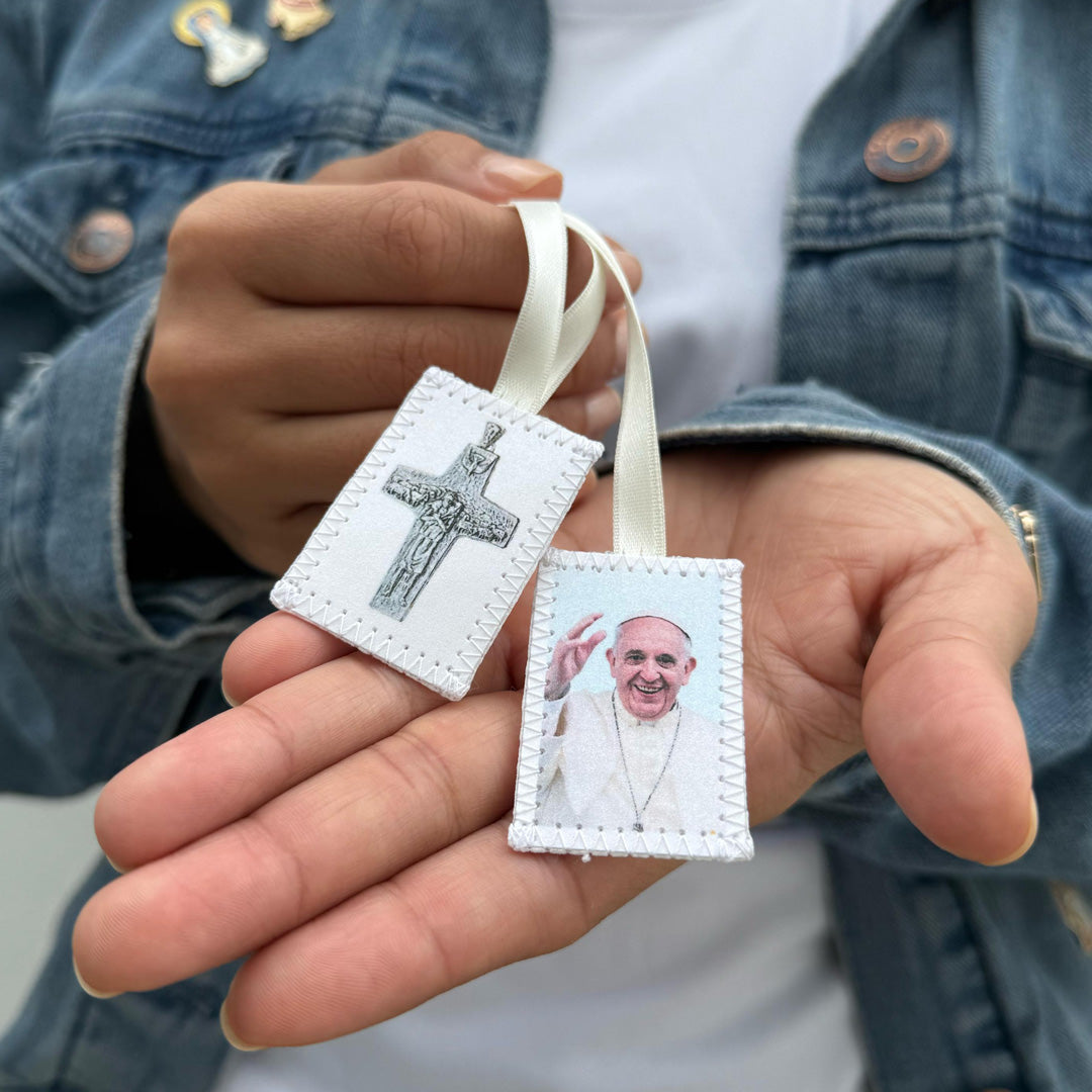 Escapulario Cruz del Buen Pastor | En memoria del Papa Francisco