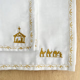 Set x 2 Servilletas en Tela – Nacimiento Bordado